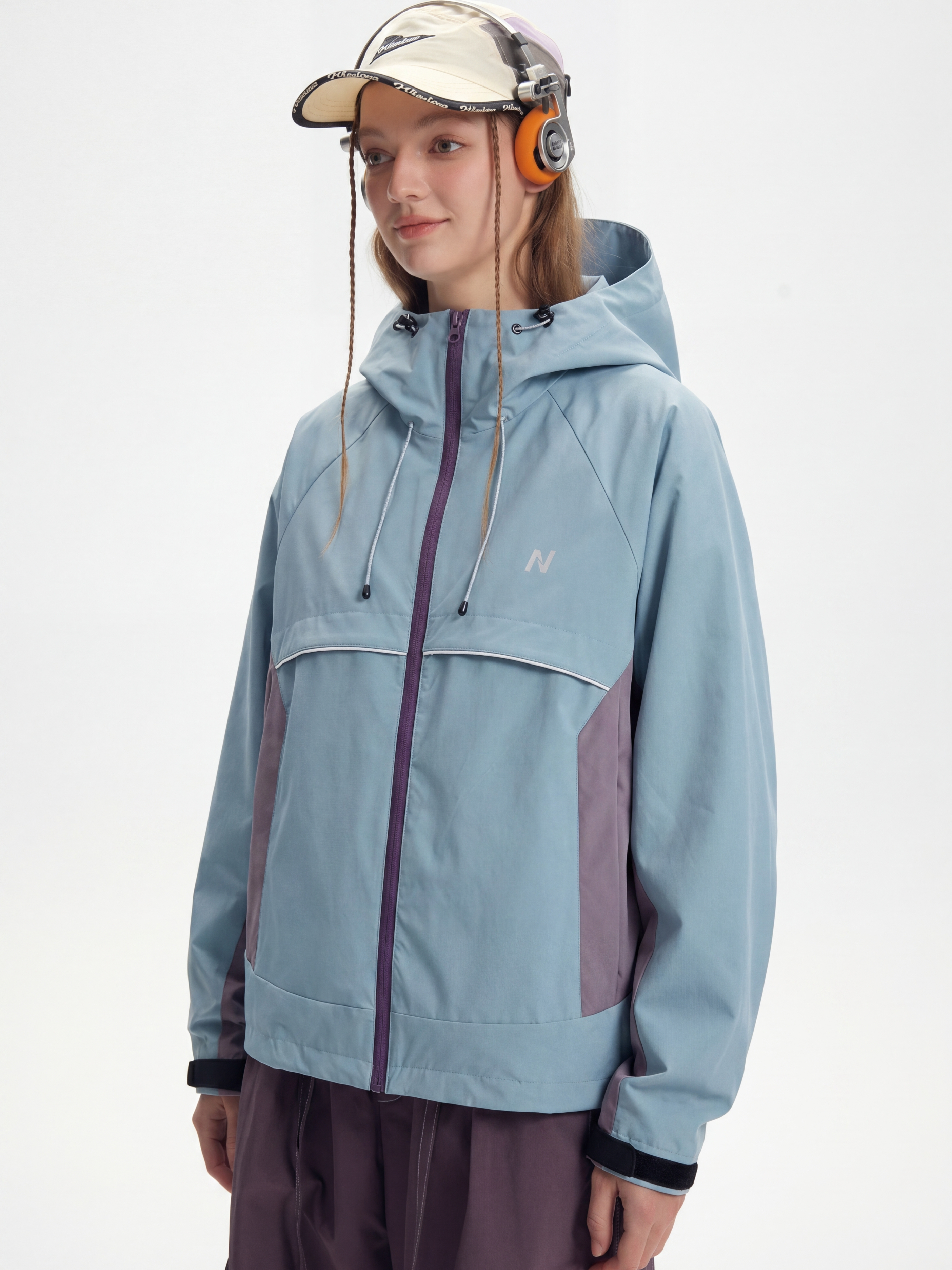 AlpineClimb - Women's Water-Repellent Cropped Hooded Shell Jacket