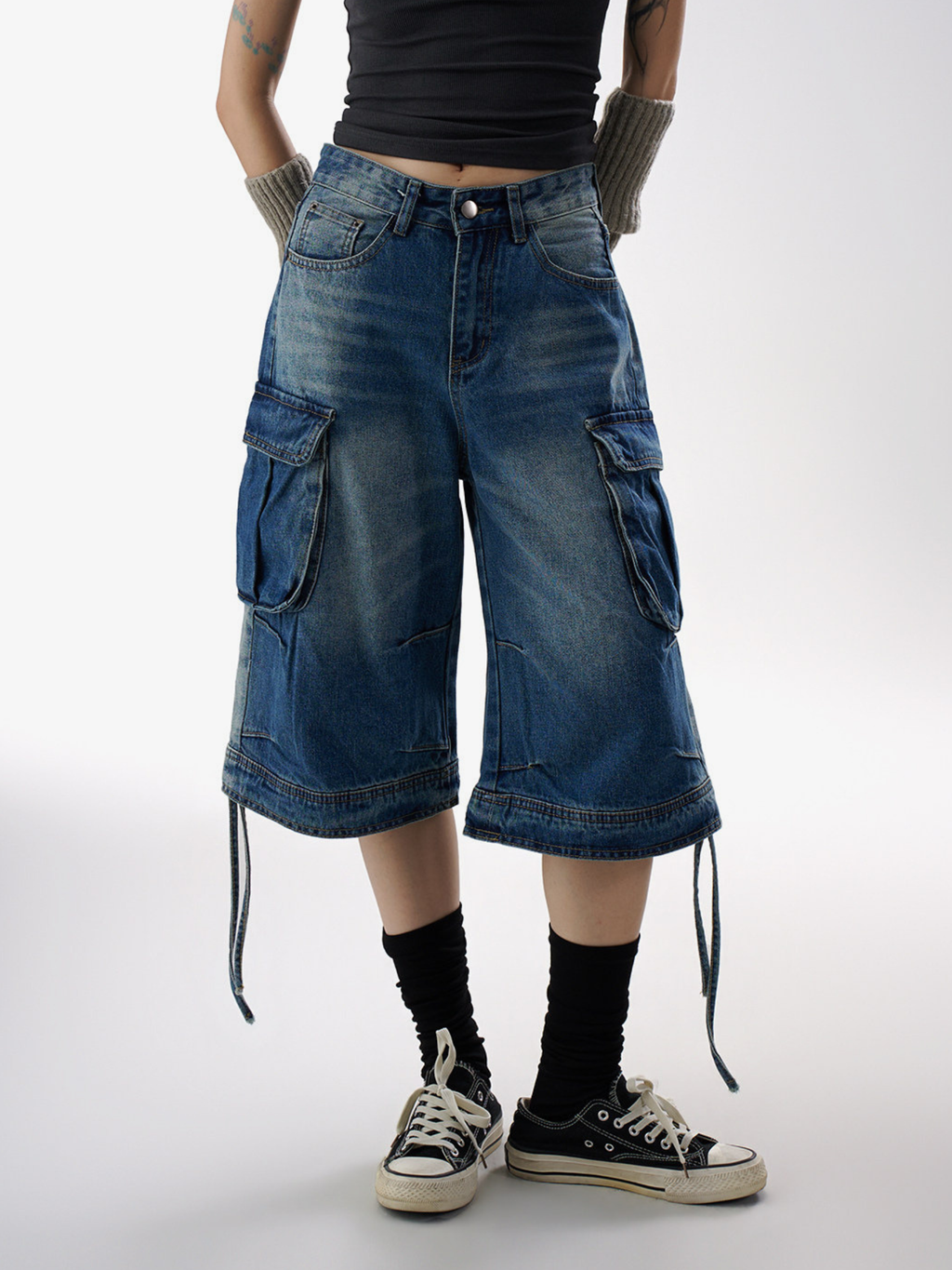 BasicLine - Women's Multi-Pocket Denim Cargo Cropped Pants