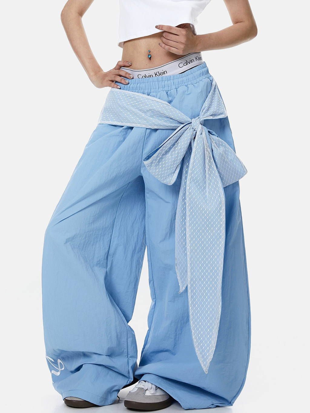 WarmSack - Women's Lace-Up Layered Curved Parachute Pants