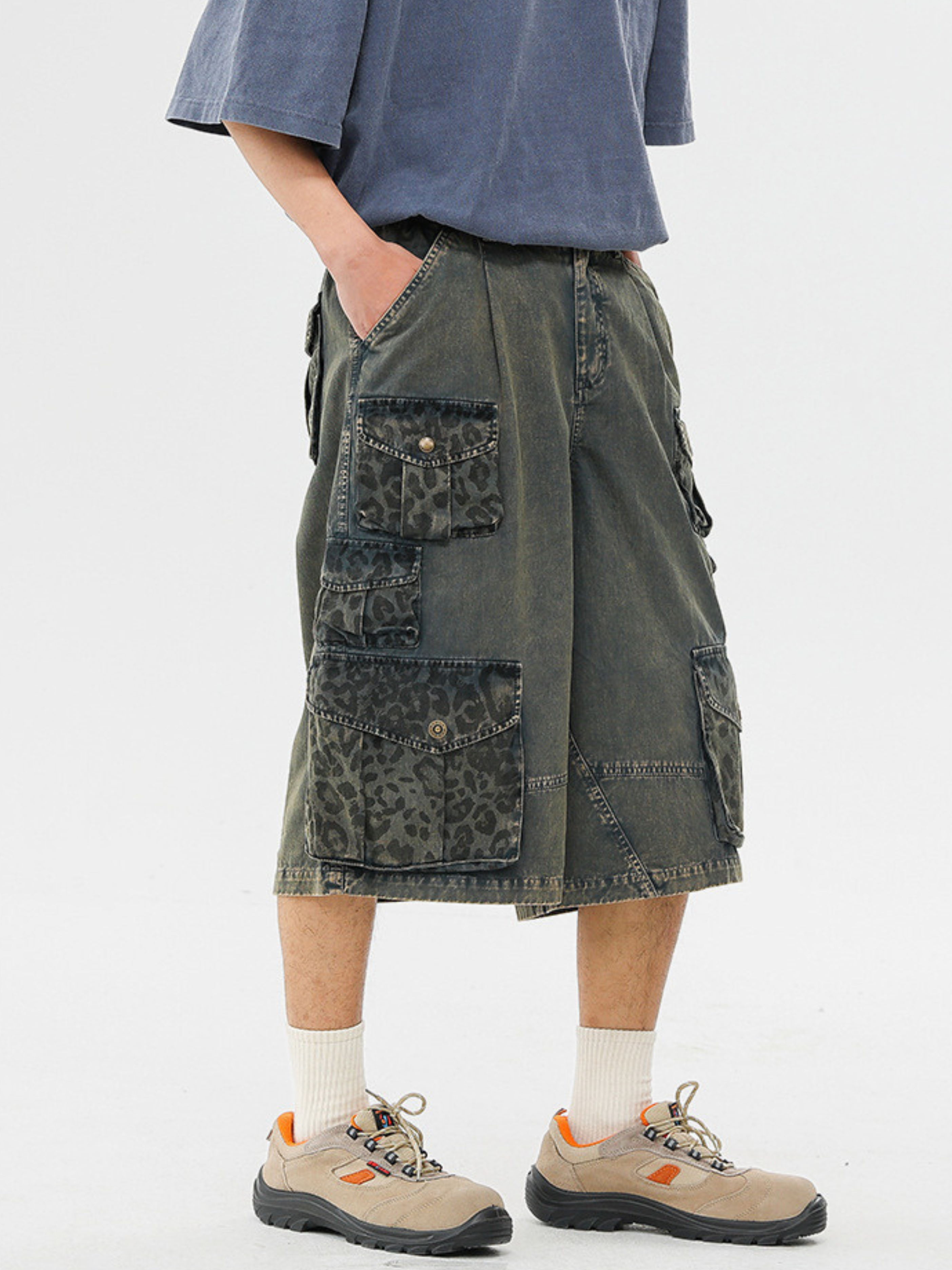 CampStick - Unisex Washed Solid Utility Cropped Pants