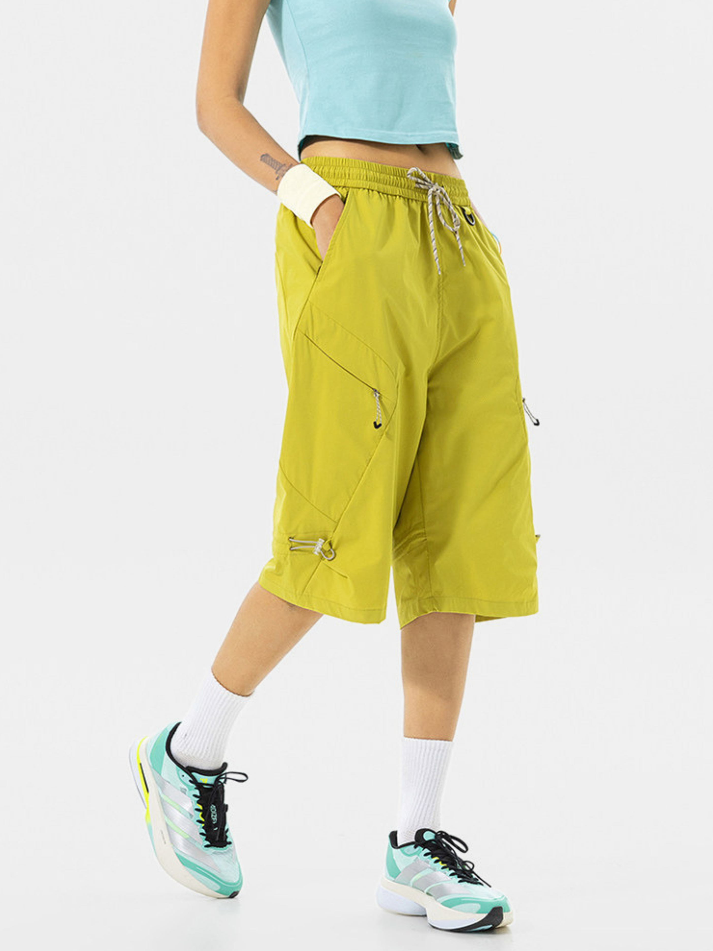 ChillGlove - Unisex Lightweight Breathable Water-Repellent Cropped Shorts
