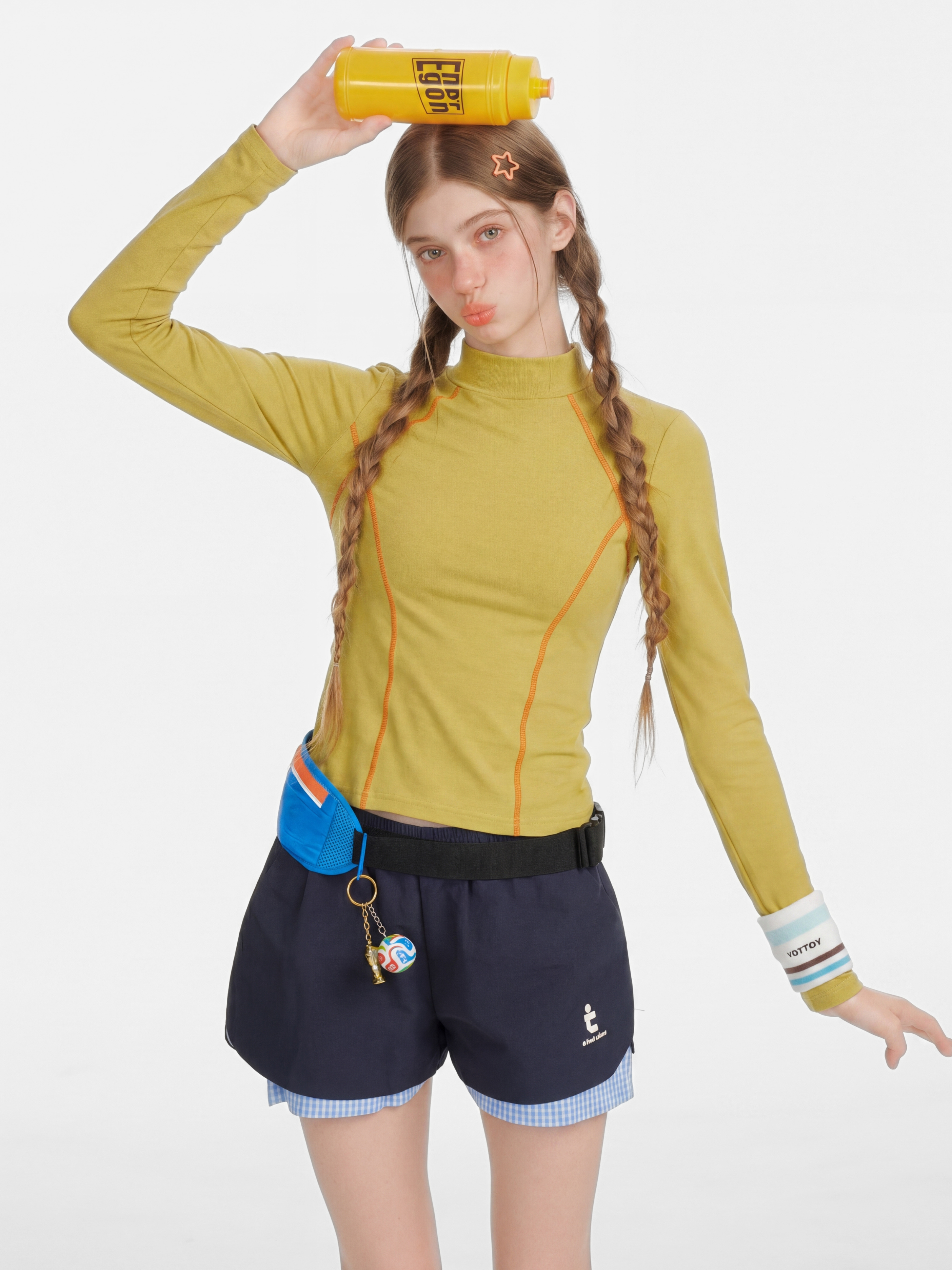 Darkrun - Women's Slim Fit Cropped Long Sleeve T-Shirt