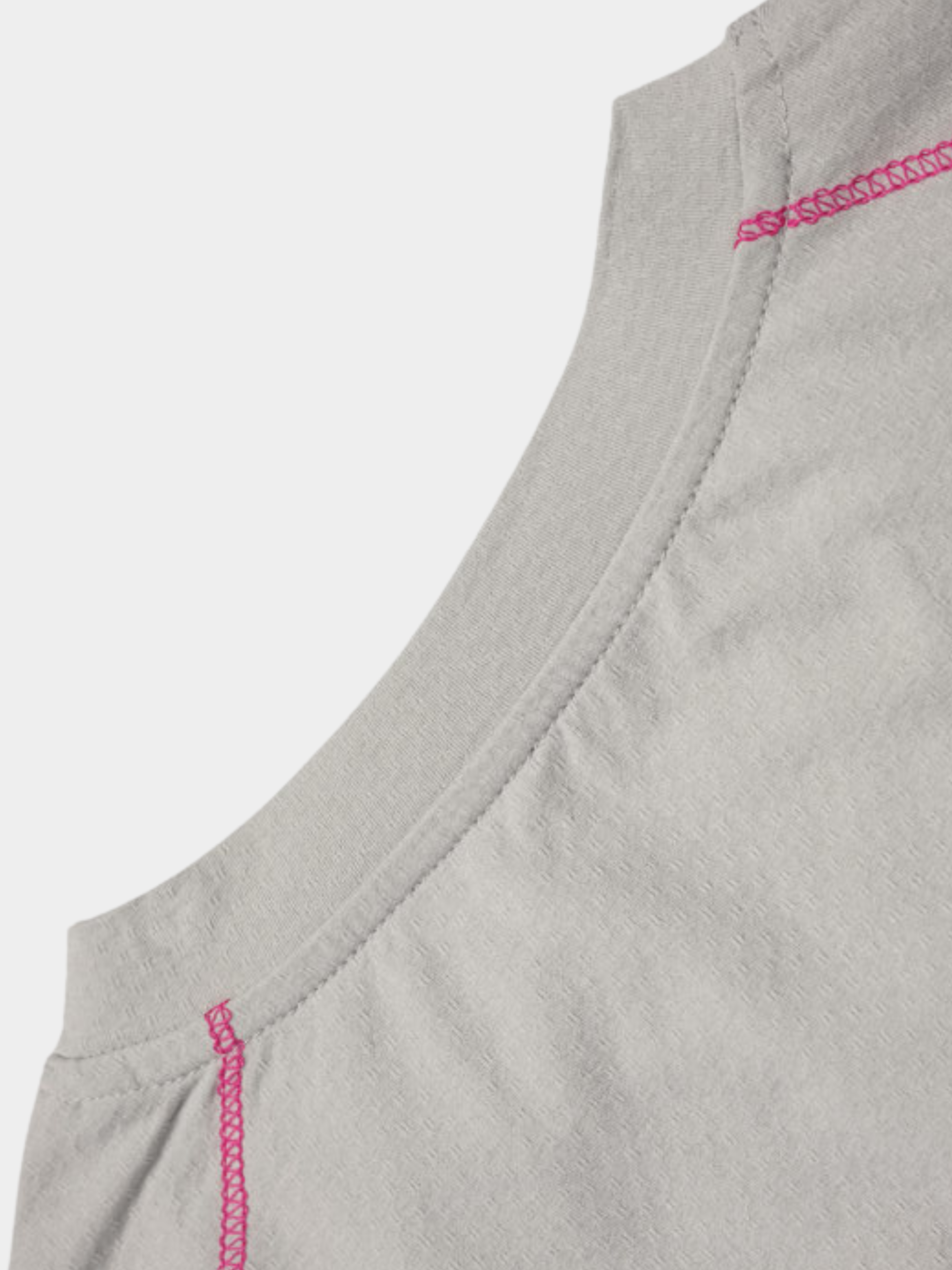 Thalon - Women's Moisture-Wicking Quick-Dry V-Neck Long Sleeve