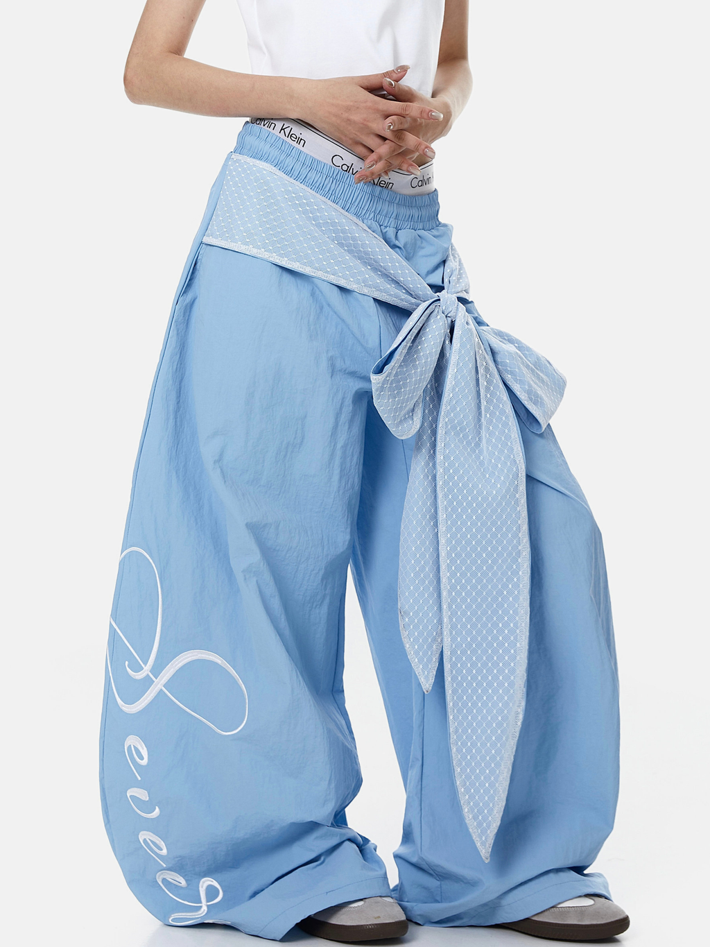 WarmSack - Women's Lace-Up Layered Curved Parachute Pants