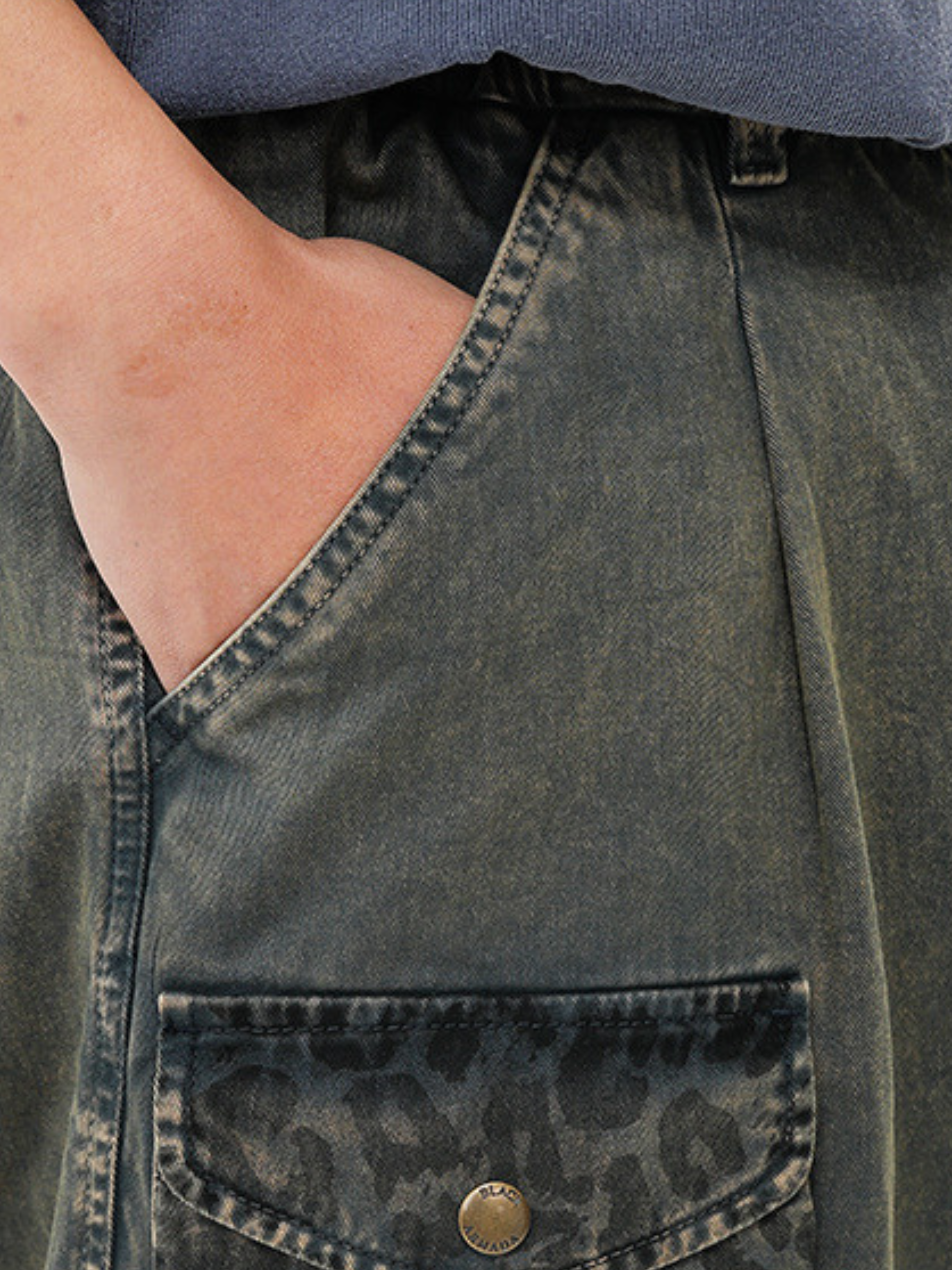 CampStick - Washed Solid Utility Cropped Pants
