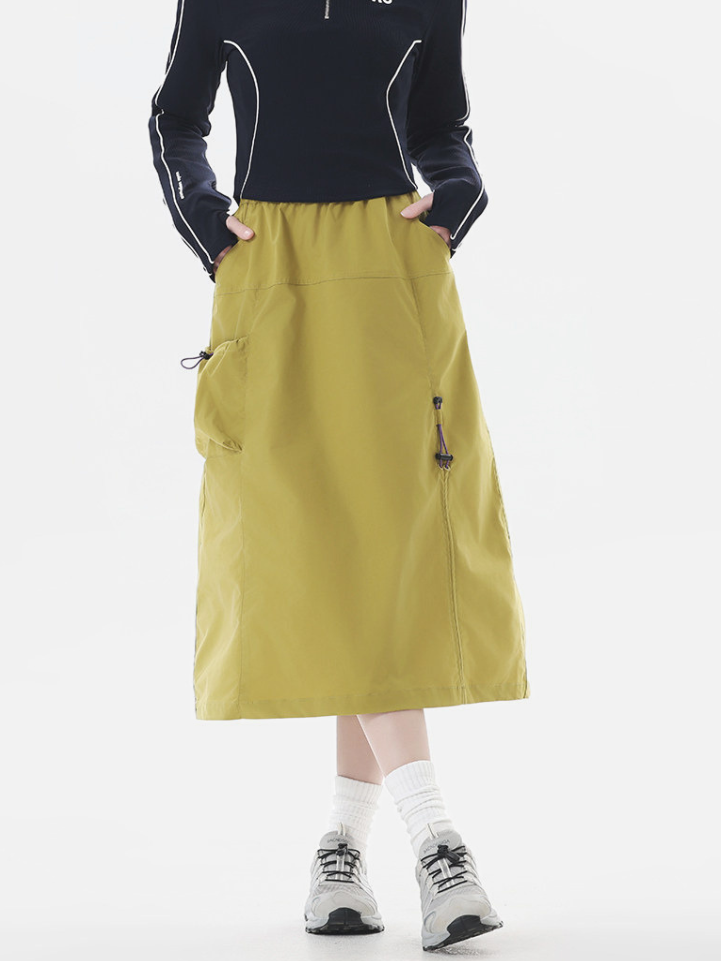 Frostcrest - Women's Water-Repellent Cargo Skirt