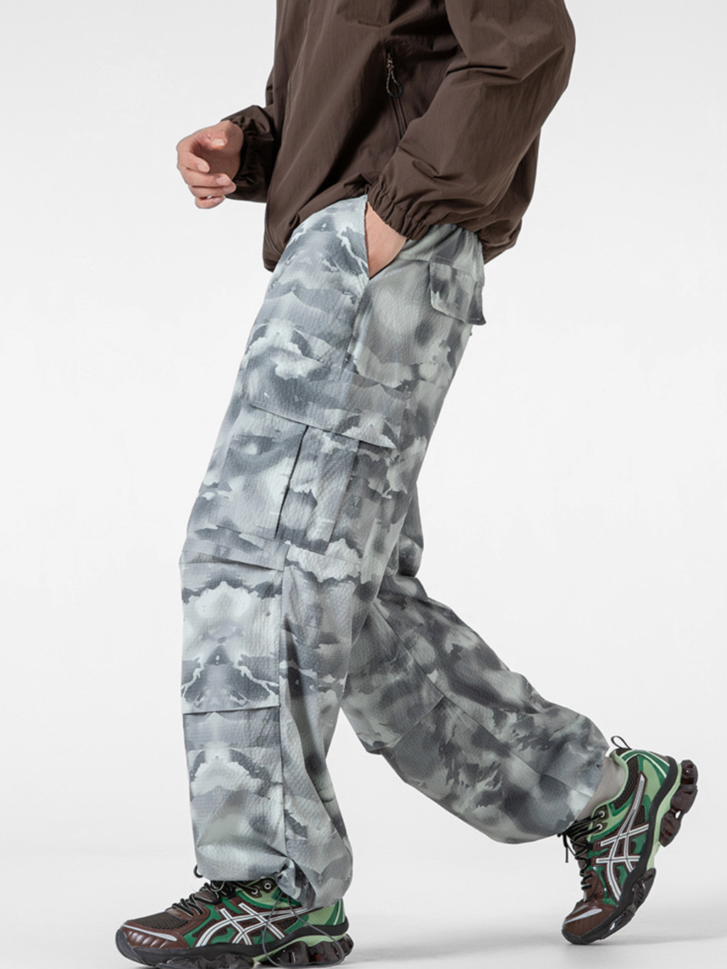 OwlCliff - Triple-Protection Water-Repellent Camo Cargo Pants