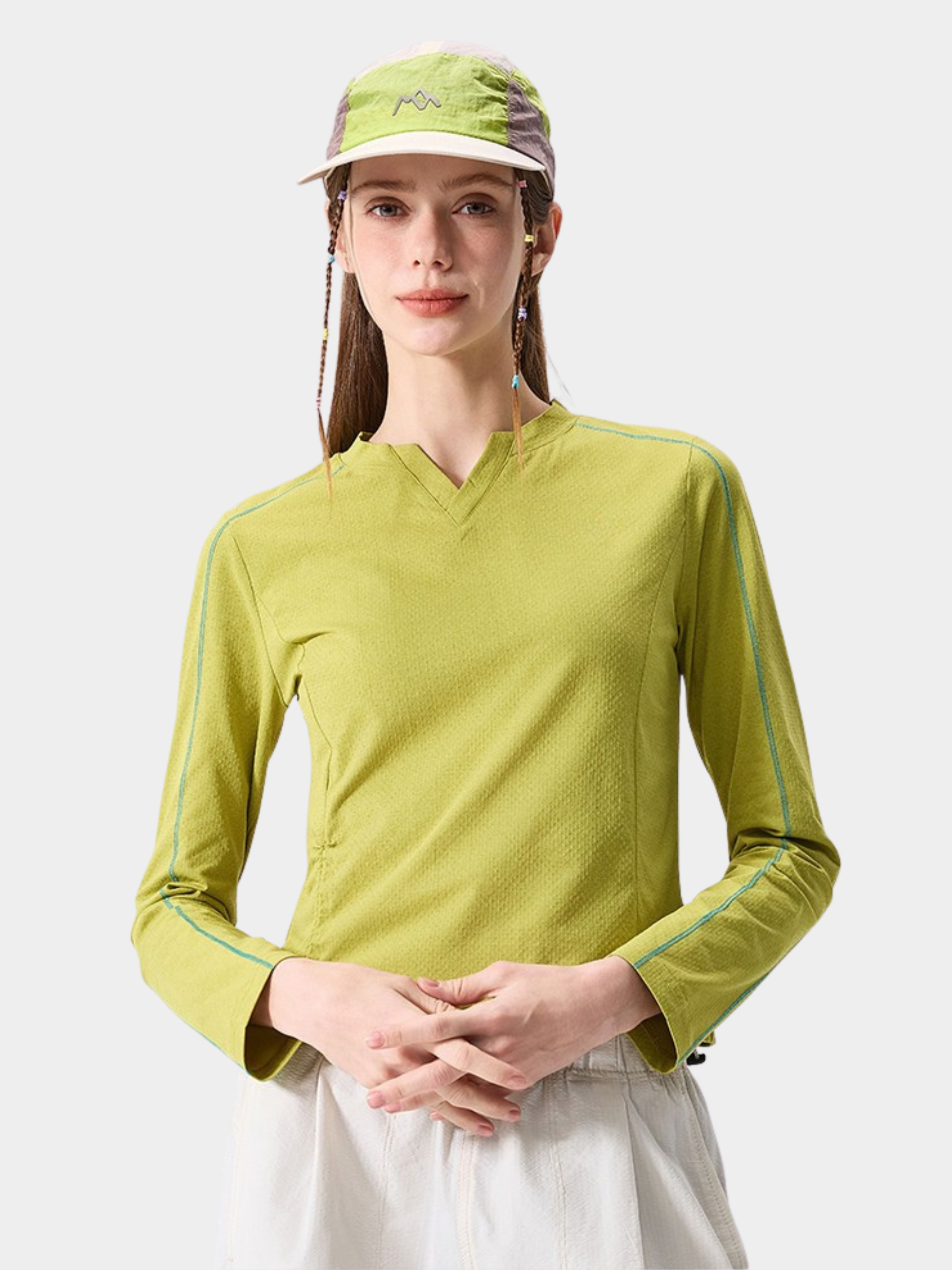 Thalon - Women's Moisture-Wicking Quick-Dry V-Neck Long Sleeve
