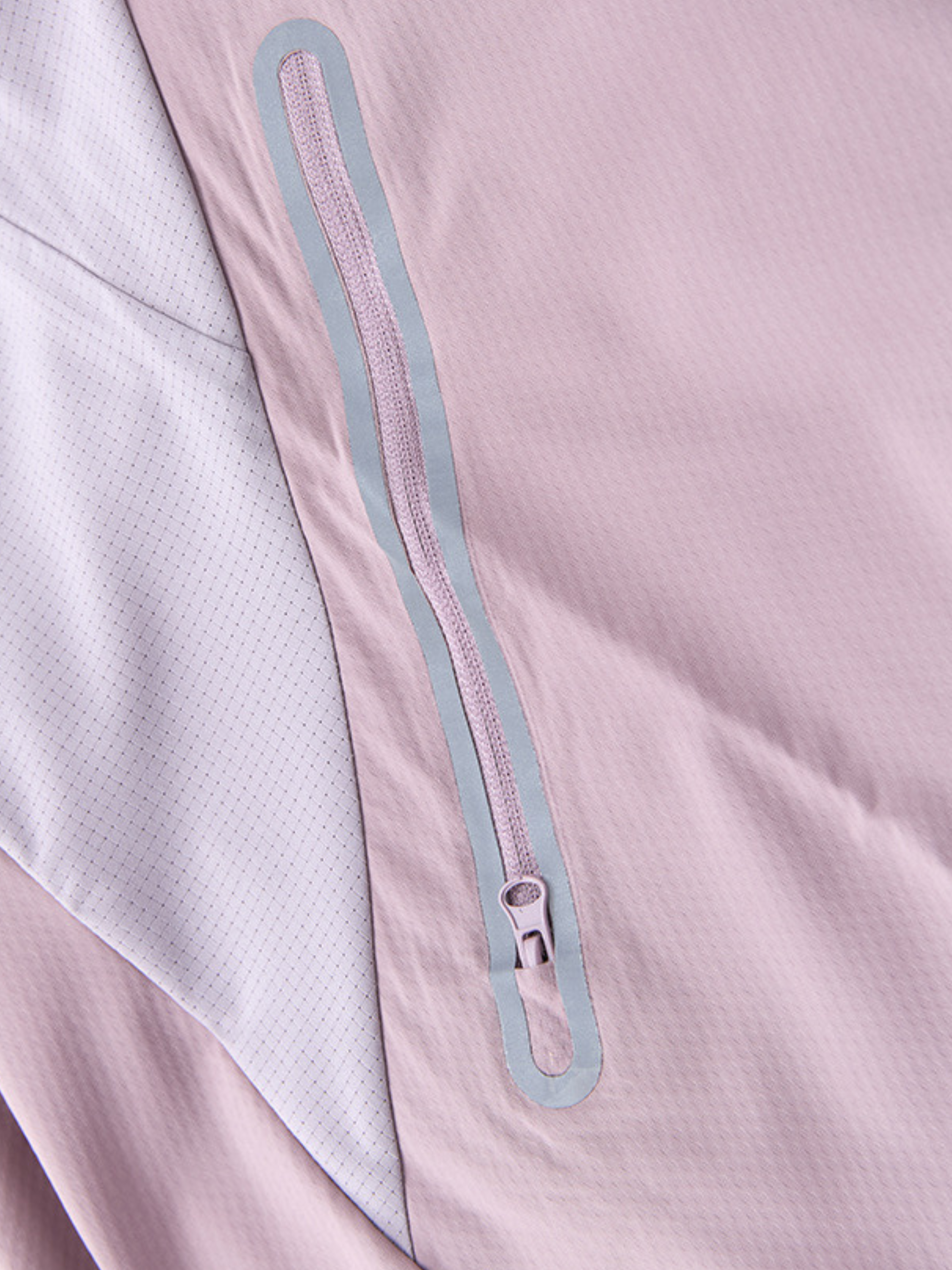 LightFlare - Colorblock Mesh Breathable Quick-Dry T-Shirt