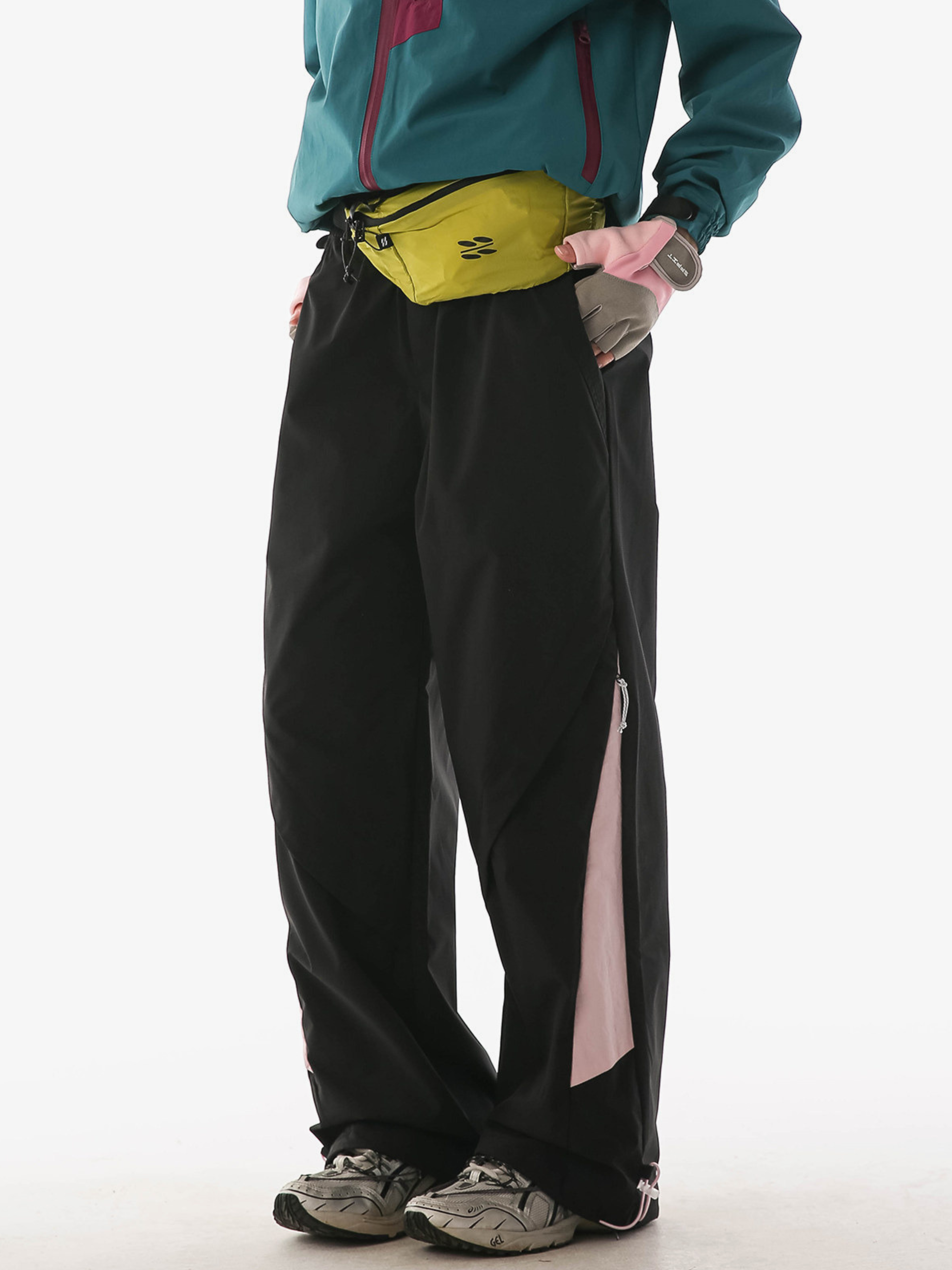 Stormspire - Water-Repellent Relaxed Fit Paratrooper Pants