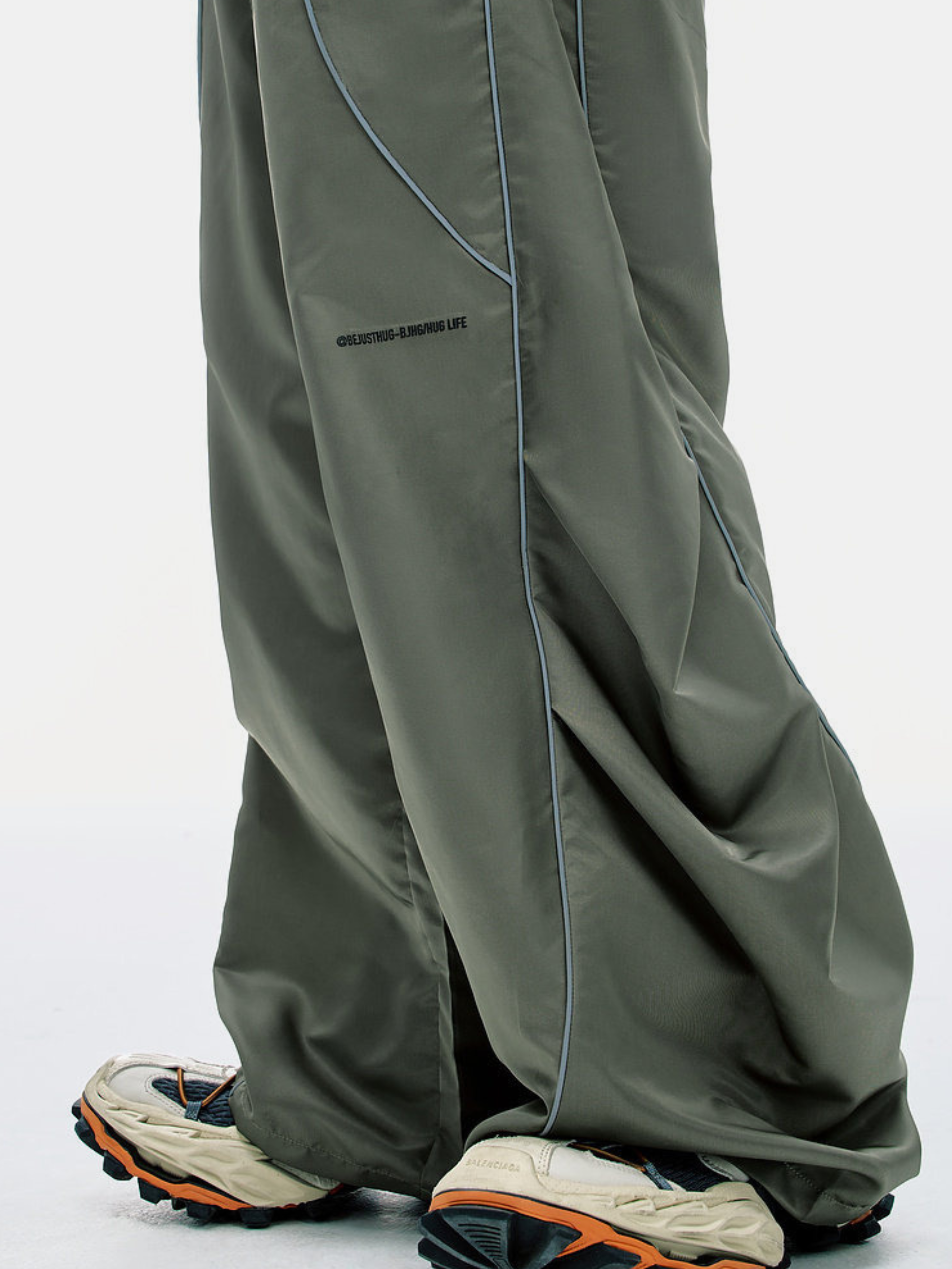 MesaFlow - Water-Repellent Lightweight Reflective Stripe Pants