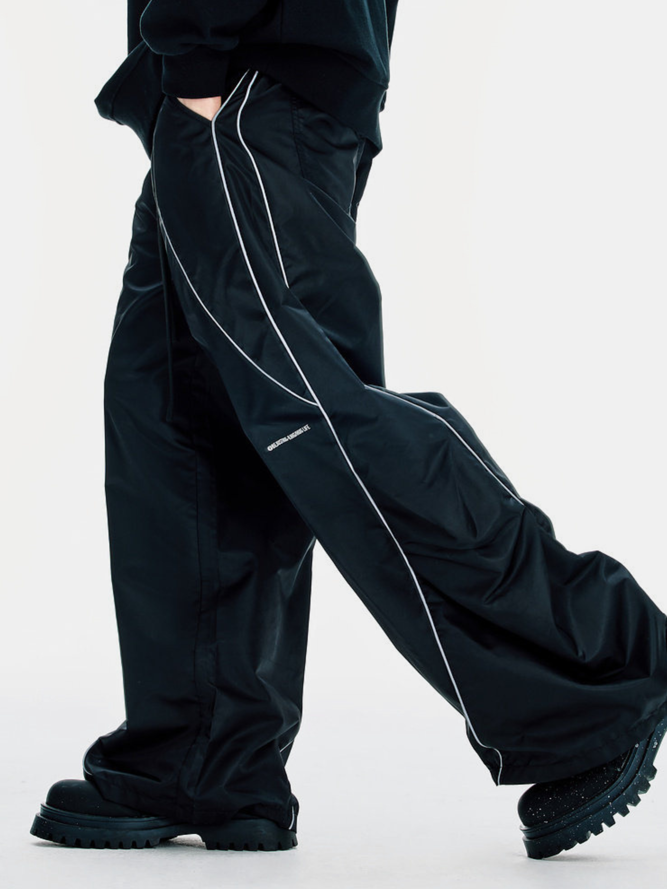 MesaFlow - Water-Repellent Lightweight Reflective Stripe Pants
