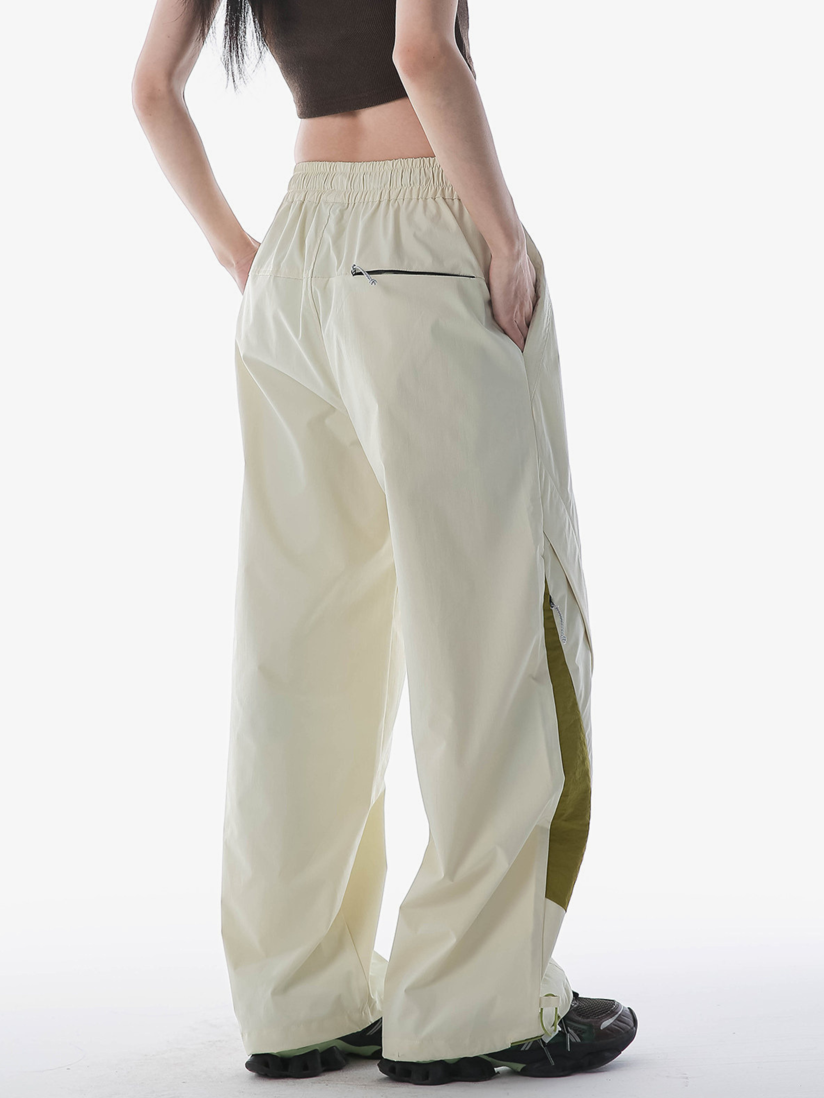 Stormspire - Unisex Water-Repellent Relaxed Fit Paratrooper Pants