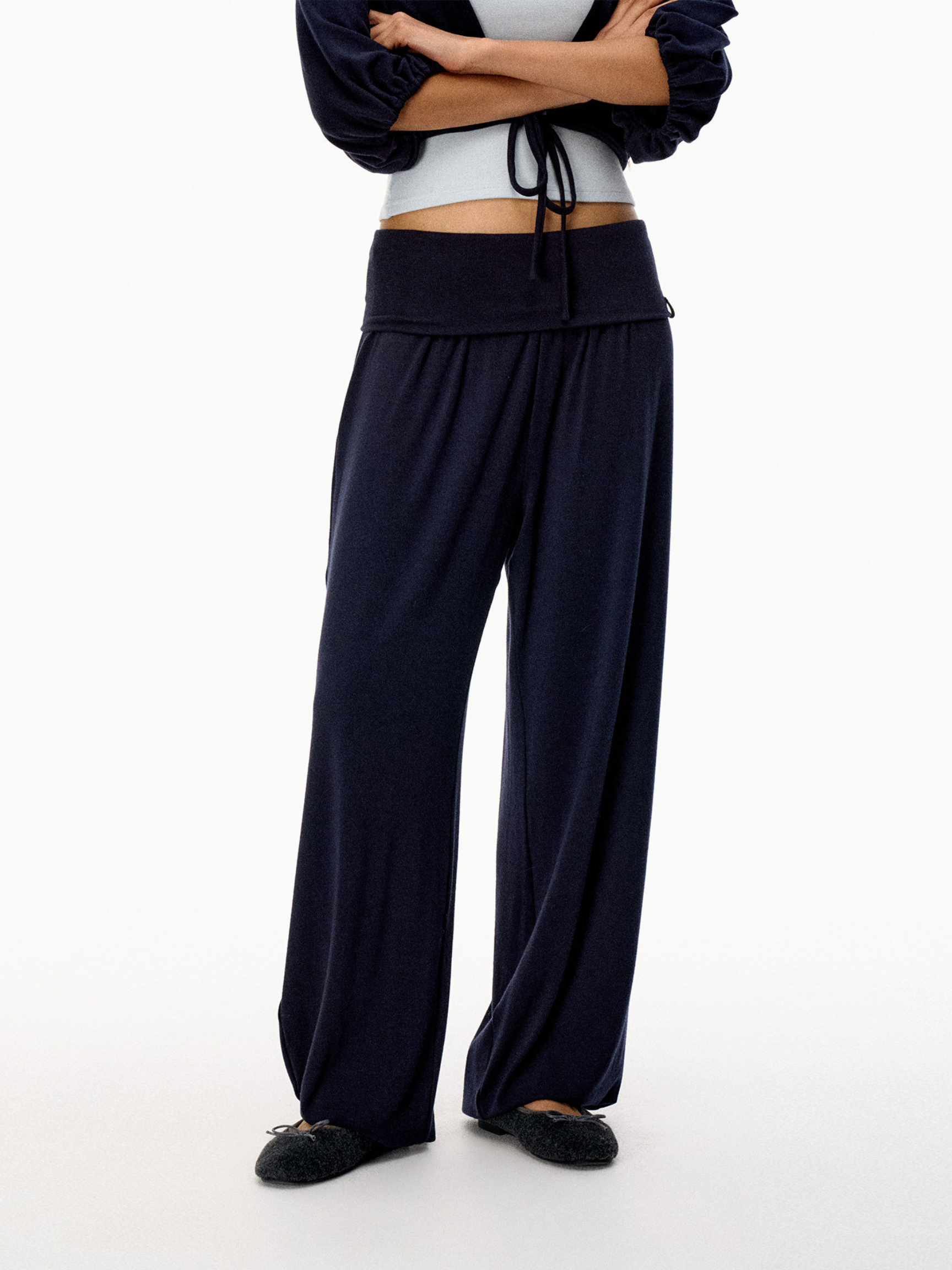 SilkTouch - Women's Contrast Balloon Sleeve Cropped Knit Set