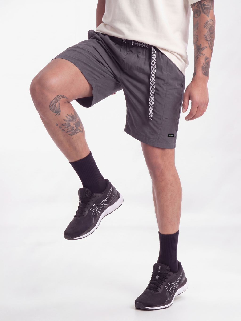 Rainhewn - Men's Lightweight Quick-Dry Belted Casual Shorts