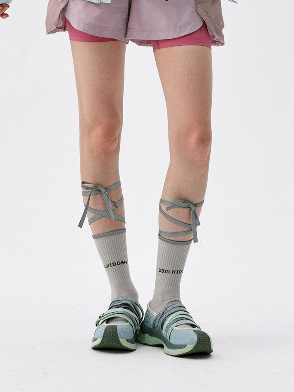 MesaRun - Reflective Cross-Strap Mid-Calf Socks