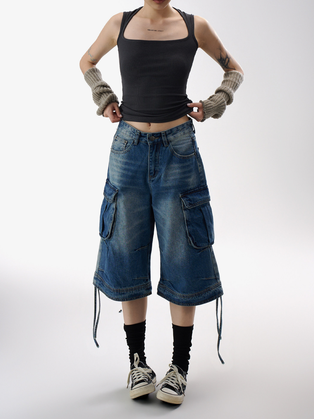 BasicLine - Women's Multi-Pocket Denim Cargo Cropped Pants