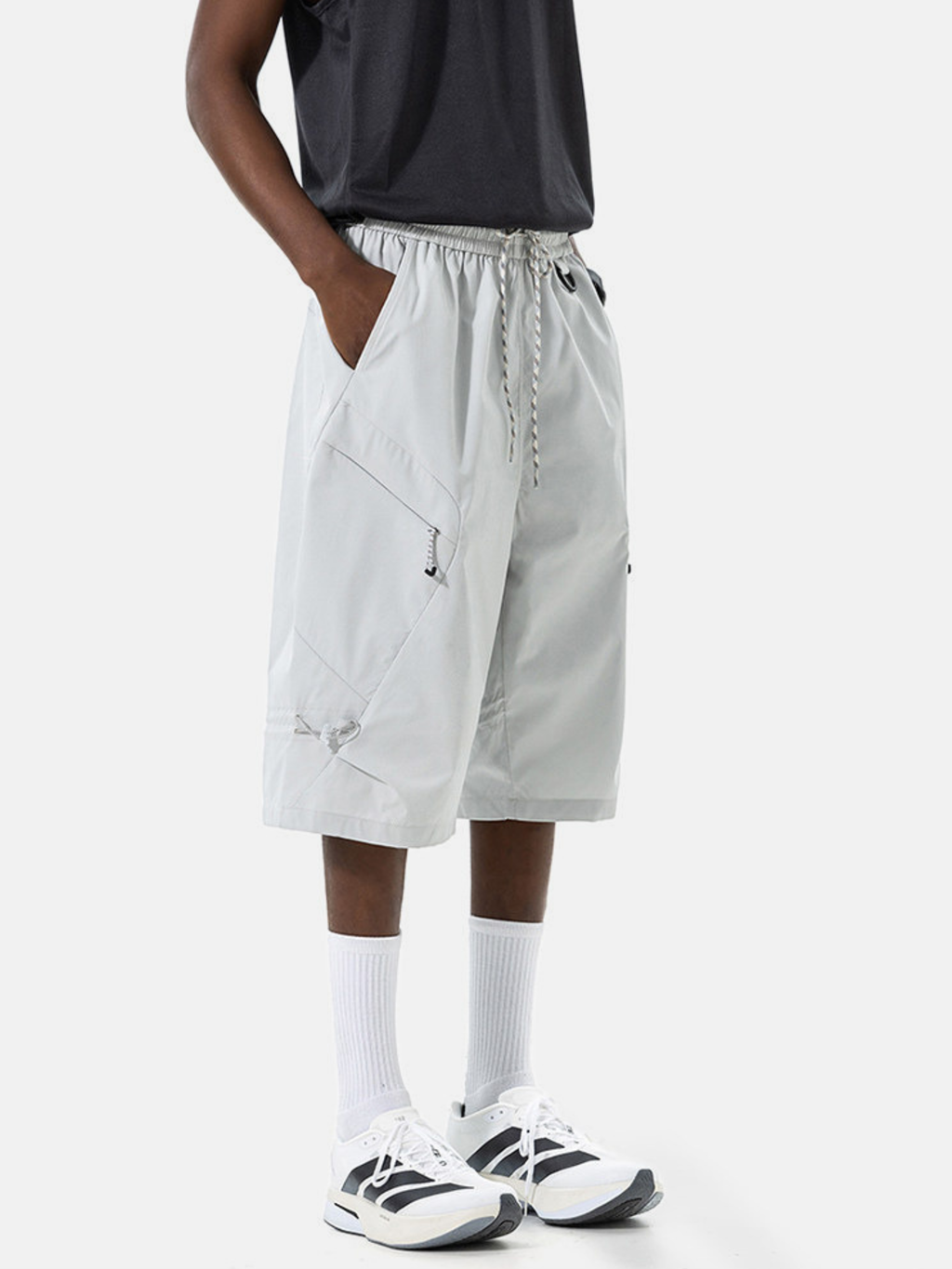 ChillGlove - Lightweight Breathable Water-Repellent Cropped Shorts
