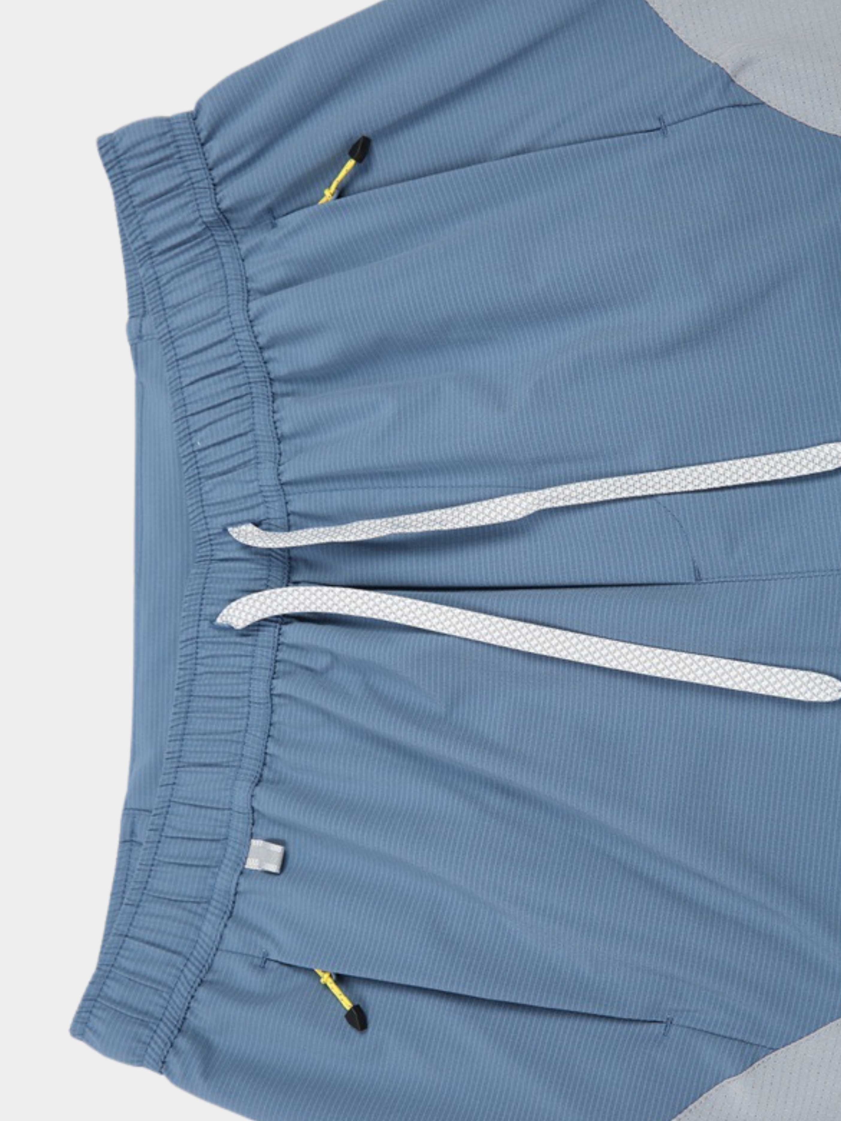 AlpGear - Quick-Dry 2-in-1 Anti-Exposure Athletic Shorts