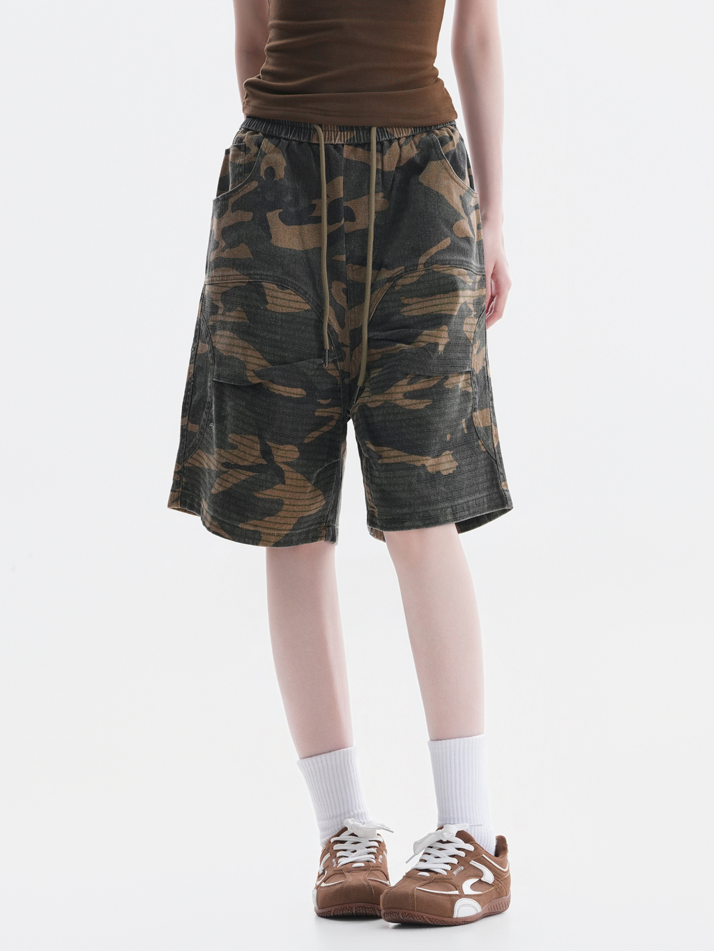 FoxCreek - Women's Washed Camo Cargo Shorts