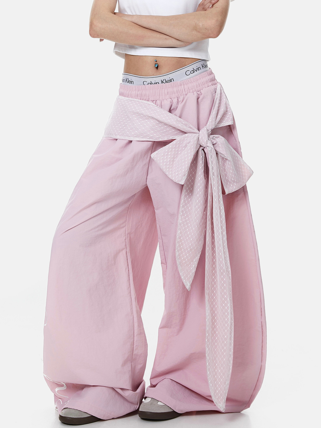 WarmSack - Women's Lace-Up Layered Curved Parachute Pants
