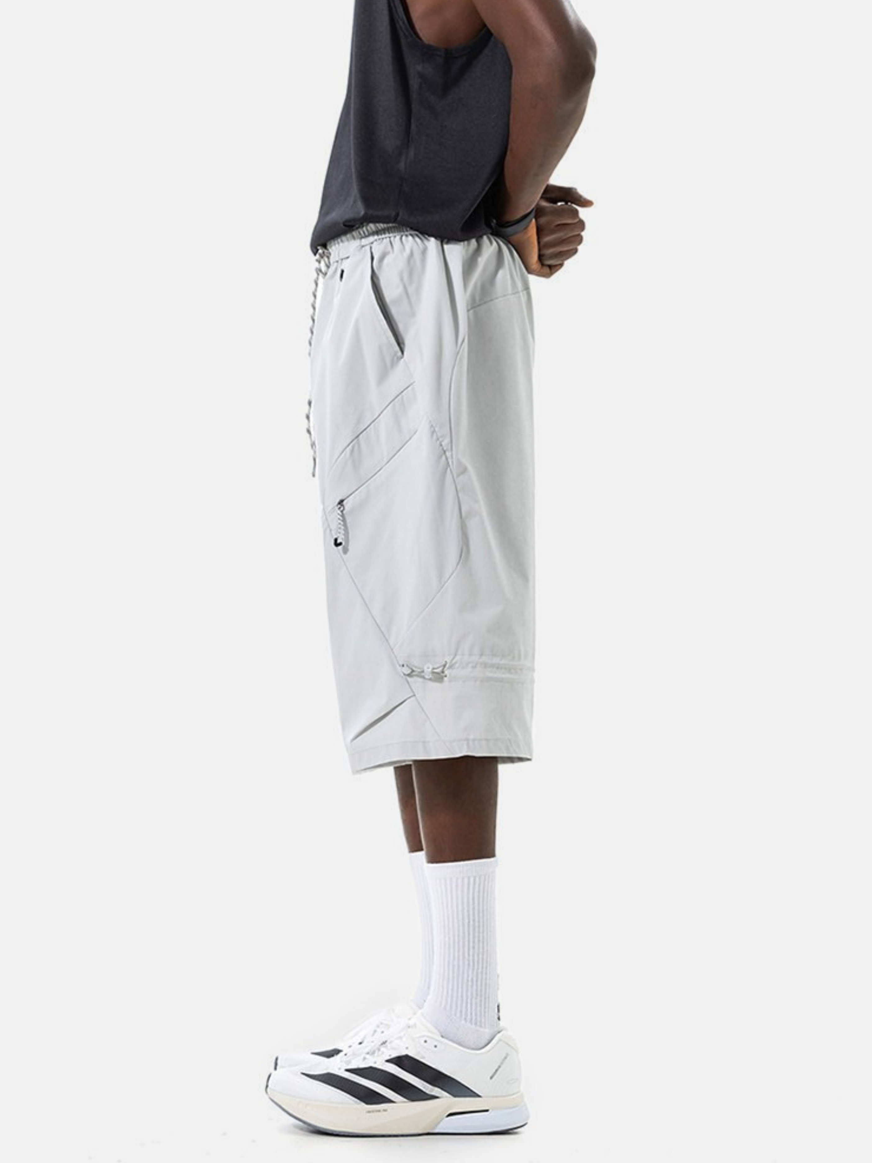 ChillGlove - Lightweight Breathable Water-Repellent Cropped Shorts