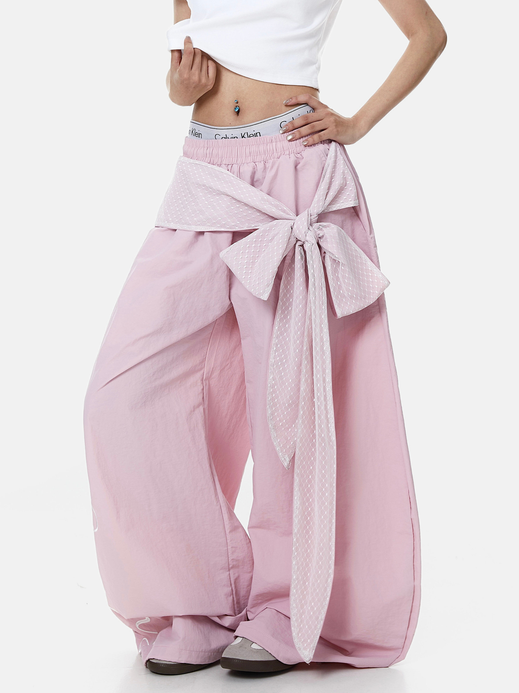 WarmSack - Women's Lace-Up Layered Curved Parachute Pants