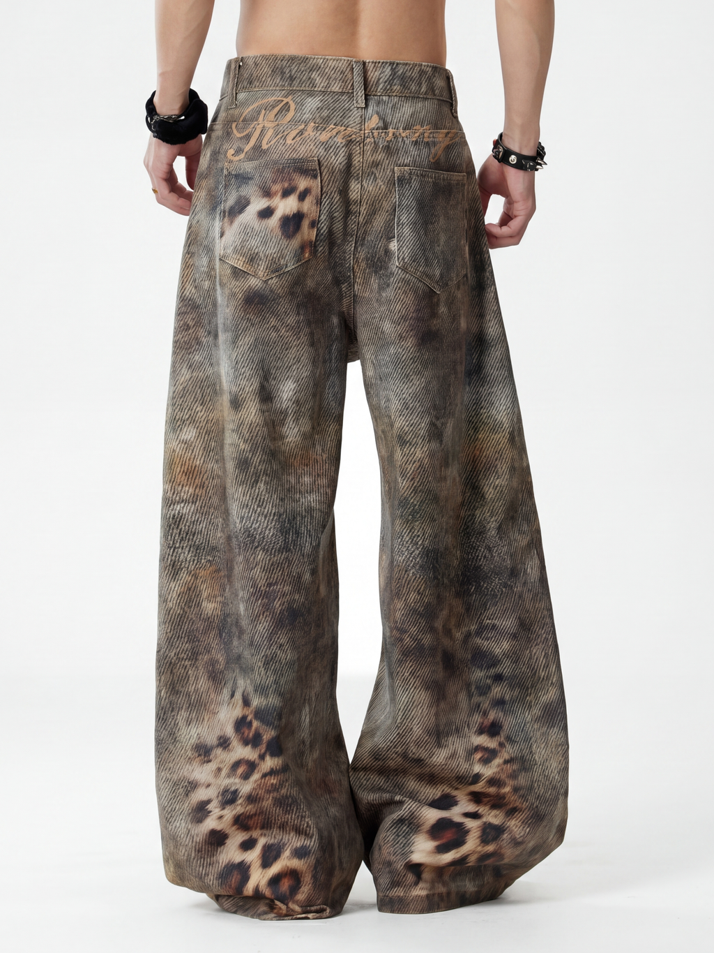 BeltSkip - Unisex 3D Printed Distressed Leopard Curved-Leg Pants