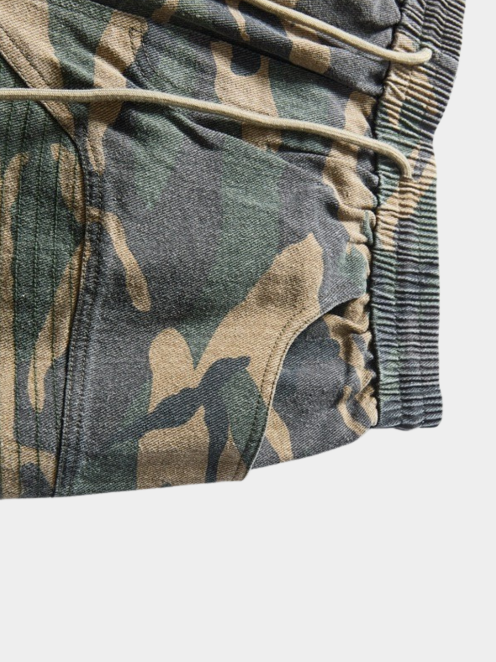 FoxCreek - Women's Washed Camo Cargo Shorts