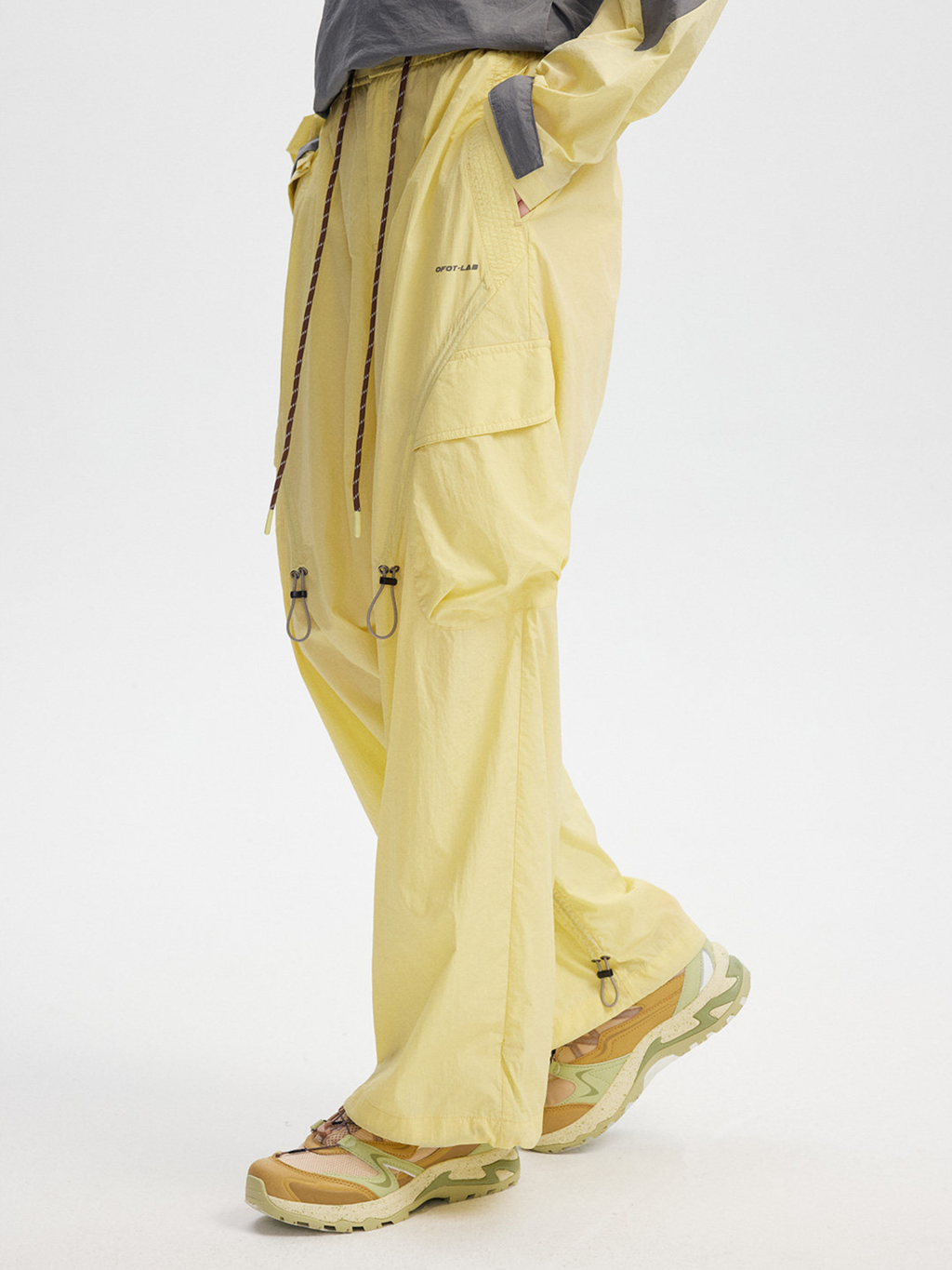TrainFlex - Women's Water-Repellent Quick-Dry Parachute Pants