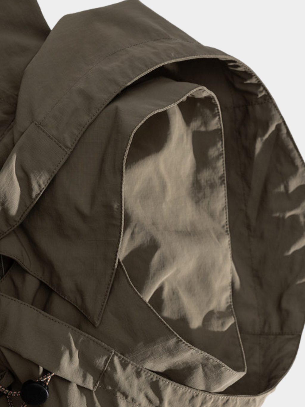 CampTarp - Water-Repellent Windproof Hiking Jacket