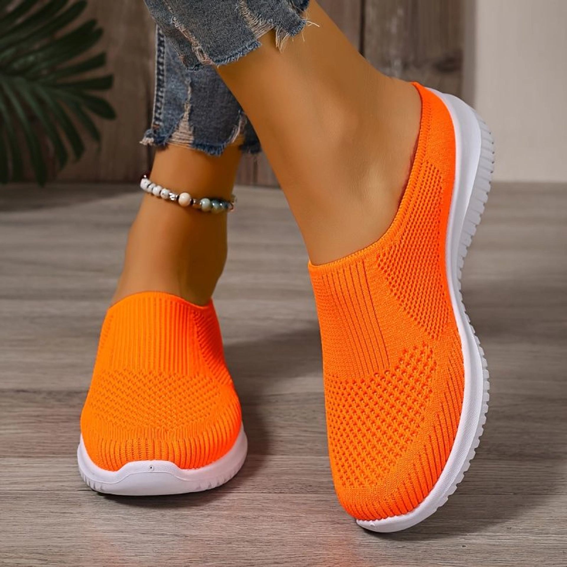 Women’s Breathable Knit Walking Shoes – Lightweight Slip-On Comfort