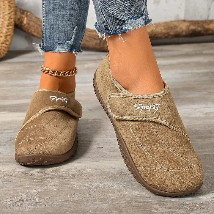 🔥Women's Orthopaedic Fleece-Lined Winter Shoes | Anti-Slip Warm Walking Slippers